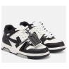 Sneakers  Of White blancas y negras